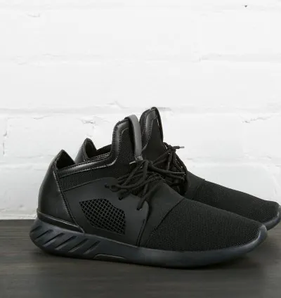 Giày thể thao cho nam